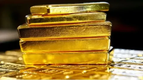 Altın, Fed kararı öncesinde 4 bin doların üzerinde tutundu | Son dakika ekonomi haberleri
