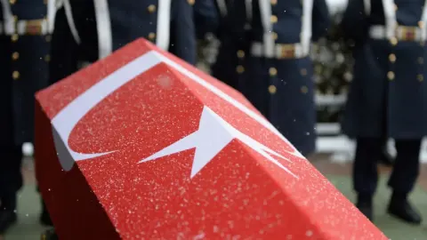 Askeri araç kazasında albay şehit oldu