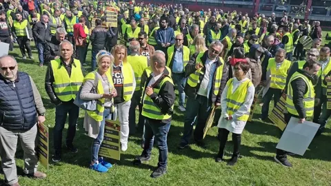 Avrupalı taksicilerin isyani Köln’de yükselecek!