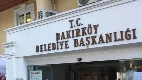 Bakırköy Belediyesi soruşturmasında 40 tutuklama, 17 adli kontrol talebi