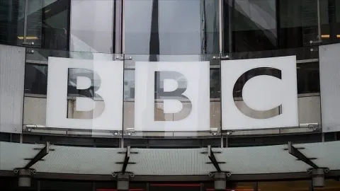 BBC tasarruf için 2 kanal ve 1 radyoyu kapatıp bazı çalışanları işten çıkaracağını duyurdu