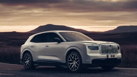 Bentley Torcal First Edition dudak uçuklatan özellikleriyle yollara çıkıyor
