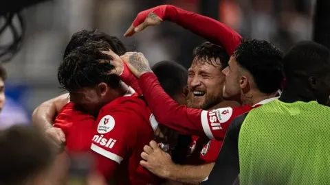 Beşiktaş, konuk ettiği İstanbul Başakşehir'i yendi