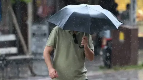 Bursa'da okullar tatil mi son dakika? Bursa'da Valilik tatil açıklaması geldi mi? Valilik açıklamaları son durum