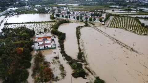 Deniz yüzeyi sıcaklıklarındaki artış Akdeniz'de aşırı hava olaylarının gelişimini destekliyor