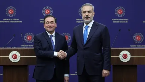 Dışişleri Bakanı Fidan, İspanyol mevkidaşı Albares ile telefonda görüştü