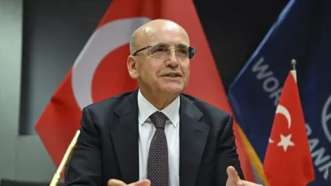 Dünya Bankası'ndan 485 milyon dolarlık finansman! Bakan Şimşek açıkladı: Sanayide dönüşüm desteklenecek