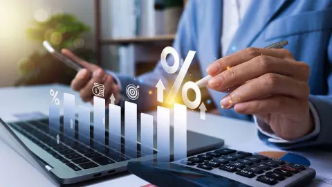 Dünyada faiz yarışı kızıştı: Türkiye, zirveyi zorluyor