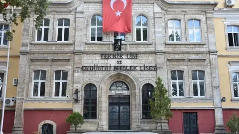 Edirne'nin asırlık sanayi mektebi yaklaşık 150 yıldır meslek eğitimi veriyor