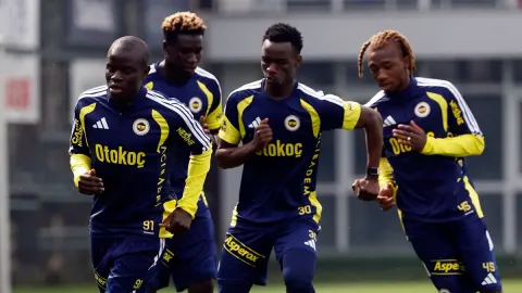 Fenerbahçe'de o isim Ocak ayında Süper Lig ekibine gidiyor! - Fenerbahçe