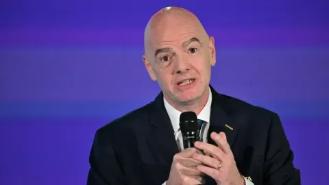 FIFA Başkanı Infantino, dünya futbolunun desteğini aldığına inanıyor