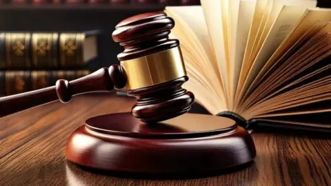 Geleceğin Türk hukukçuları uluslararası mahkemelerde tarihi duruşmaları izledi