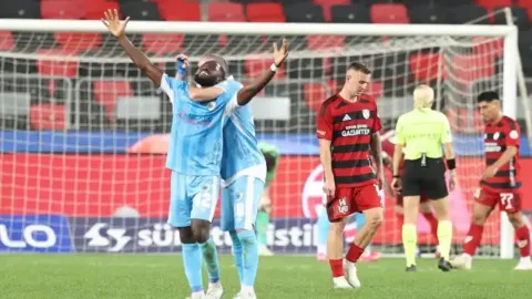 Herkes küme düşme adayı olarak gösteriyordu! Süper Lig'de yükselişe geçtiler