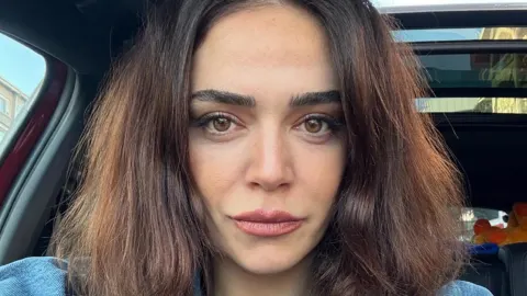 İpek Karapınar'ın Instagram hesabı hacklendi