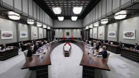 Kabine yoğun gündemle Beştepe'de toplandı