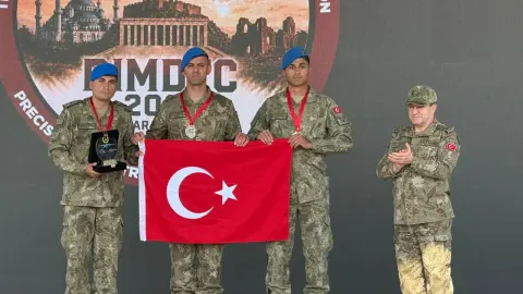 Kara Kuvvetleri'nin 'Askeri Drone Yarışması'nda Türkiye şampiyon oldu