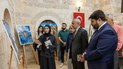 "Kudüs Hikayeleri" resim sergisi Doğu Kudüs'teki Türk Kültür Merkezi'nde açıldı