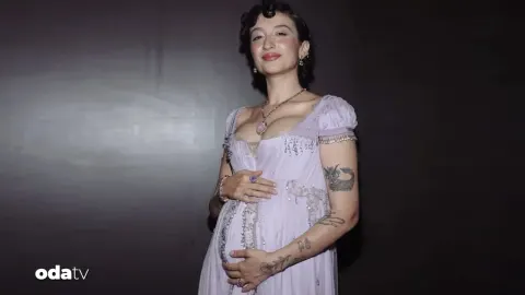 Melike Şahin anne oldu