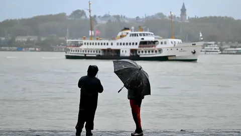 Meteoroloji uyardı, tüm yurda yayılacak: Bahar havasından sonra yağmur geliyor