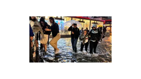 Meteoroloji'den 3 ile sel uyarısı: İstanbul için saat verildi