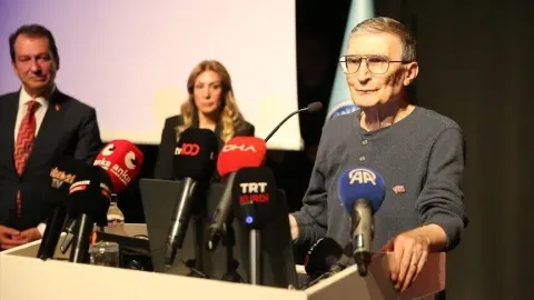 Nobel ödüllü Prof. Dr. Aziz Sancar Diyarbakır'da beyin kanseriyle ilgili çalışmasını anlattı