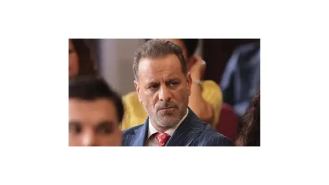Ozan Güven: Rahatça baylar, bayanlar diyemiyoruz, neden?