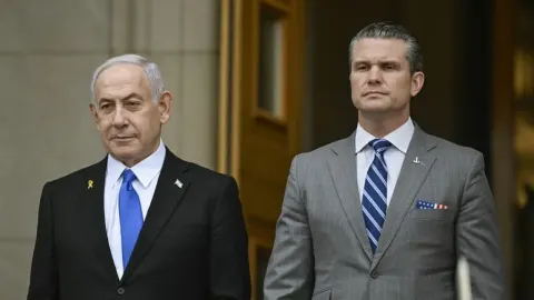 Özel uçakla gizli görüşme: Hegseth İsrail seçimleri öncesi Tel Aviv'de