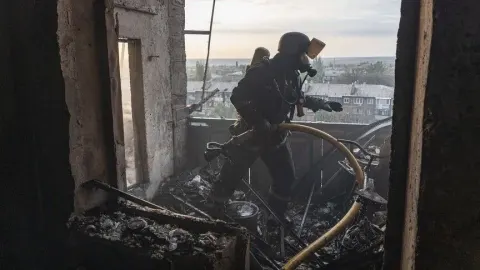 Rusya: Ukrayna'da askeri depo, liman, gemi ve enerji tesislerini vurduk
