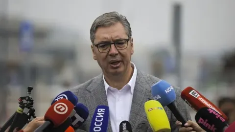 Sırbistan'da başbakan adayı Vucic, erken genel seçimi kaybettiklerini söyledi