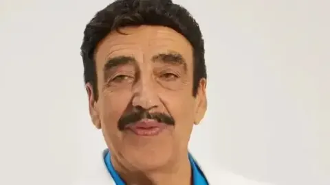 Son Dakika: Hakkı Bulut sahne aldığı mekanda fenalaşarak yere yığıldı
