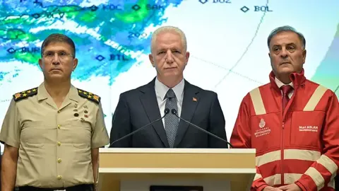 SON DAKİKA! Vali Gül açıkladı: İstanbul'da okullar yarın da tatil
