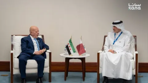Suriye Ekonomi Bakanı, Katarlı Mevkidaşı ile Doha’da Bir Araya Geldi