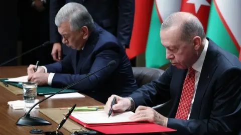 Türkiye ile Özbekistan arasında 5 anlaşma imzalandı