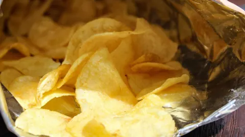 Ülkenin 54 yıllık ünlü cips markası iflas etti