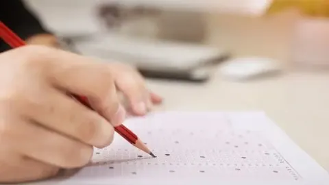 Yaklaşık 3 milyon aday katılacak. KPSS için pazar günü nüfus müdürlükleri açık olacak