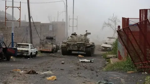 Yemen ordusu: Son 24 saatte yaklaşık 800 Husi mensubu öldü ya da yaralandı