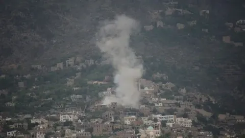 Yemen’de Husilerin saldırılarında 3 sivil hayatını kaybetti, 5 kişi yaralandı