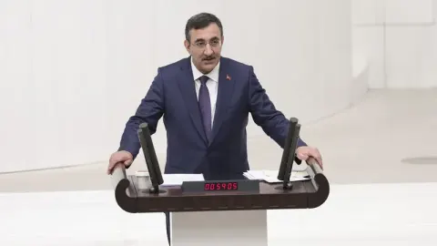 Yılmaz'dan fon ödemelerinde 'Hazine'den kaynak kullanılmayacak' açıklaması
